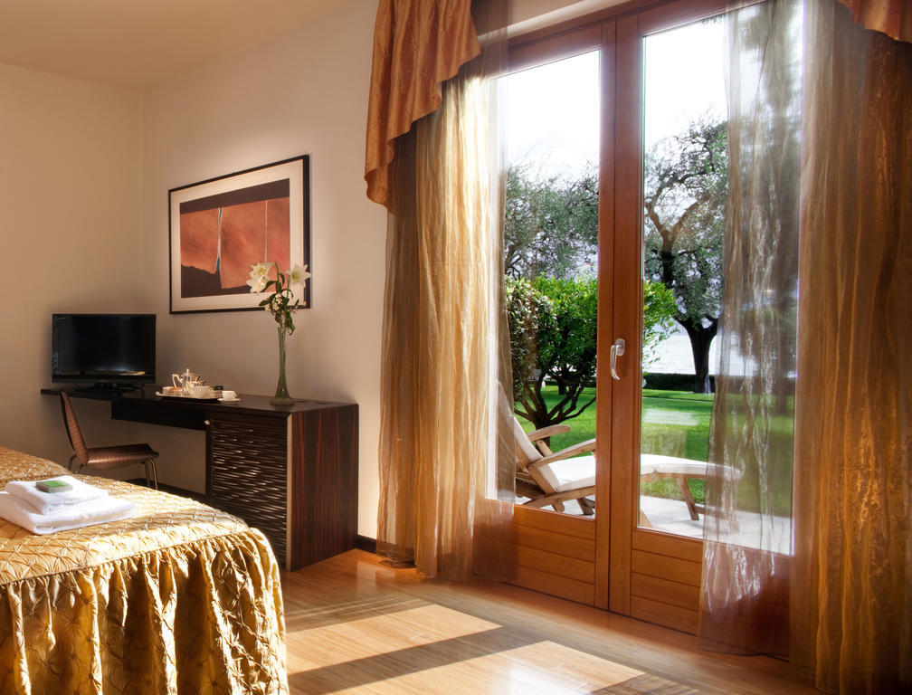 Hotel Villa Giulia Gargnano Bilik gambar